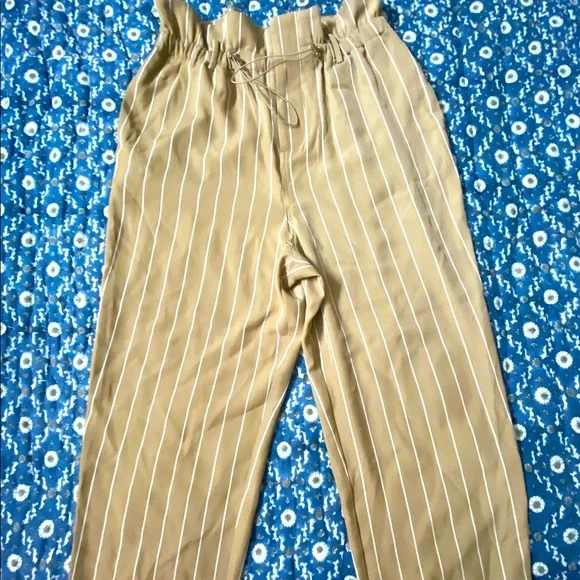L’Academie paper bag waist pants - Picture 2 of 6